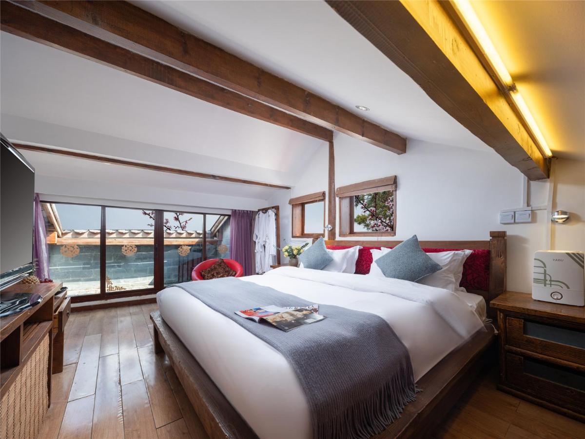 Lijiang Merry Inn Экстерьер фото