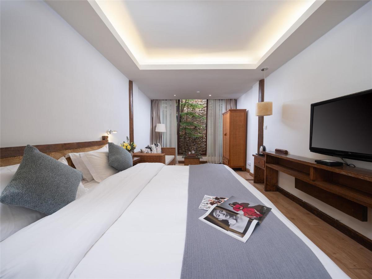 Lijiang Merry Inn Экстерьер фото