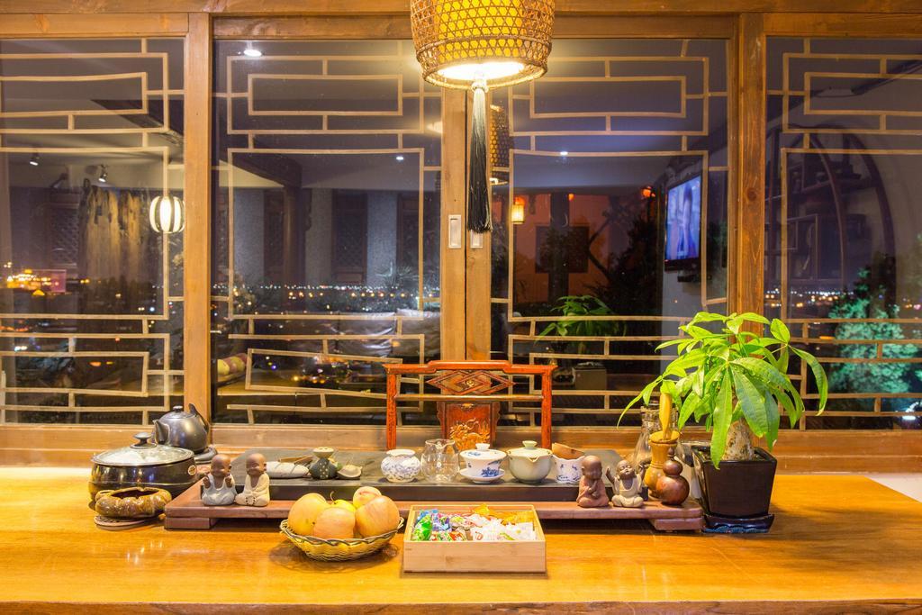 Lijiang Merry Inn Экстерьер фото