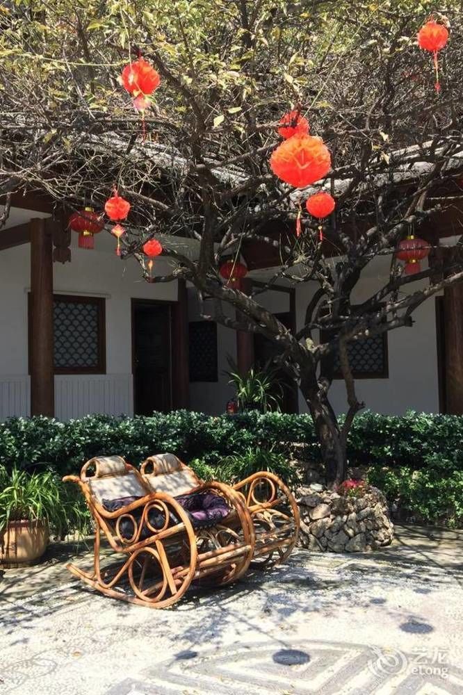 Lijiang Merry Inn Экстерьер фото