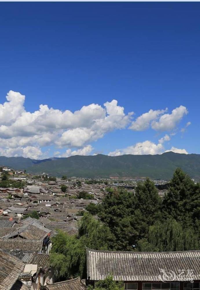 Lijiang Merry Inn Экстерьер фото